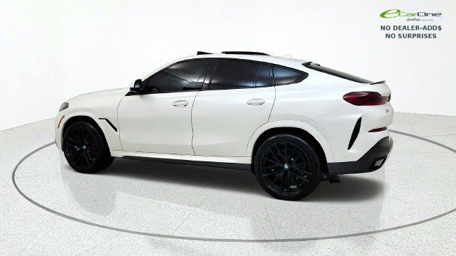 Used 2024 BMW X6 xDrive40i w/ M Sport Professional Package AWD/4WD image 5