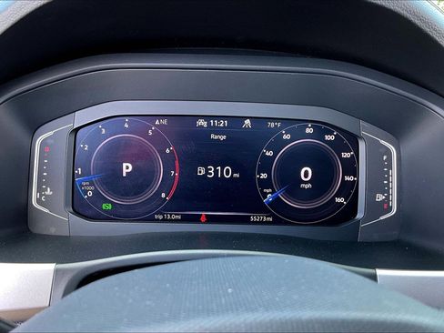 Used 2023 Volkswagen Atlas Cross Sport SE AWD/4WD image 13