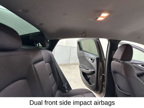 Used 2020 Chevrolet Malibu LT image 25