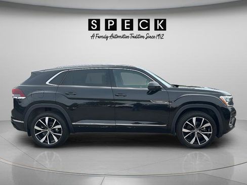 Used 2024 Volkswagen Atlas Cross Sport SEL Premium R-Line AWD/4WD image 6