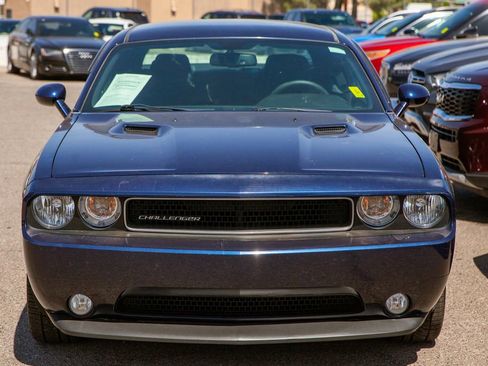 Used 2013 Dodge Challenger R/T RWD image 3