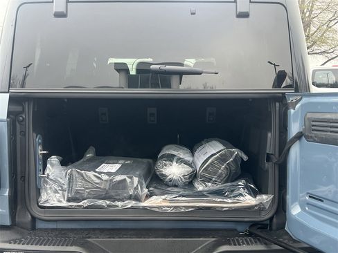 New 2025 Ford Bronco Raptor image 21