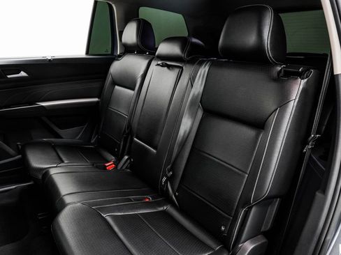 Used 2021 Volkswagen Atlas SE FWD image 16