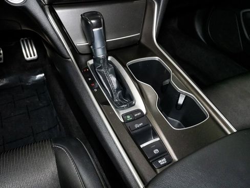 Used 2022 Honda Accord Sport image 18