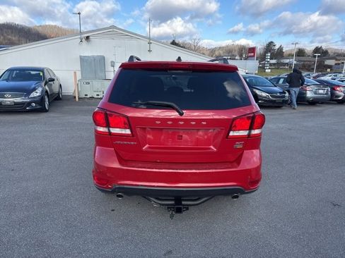 Used 2014 Dodge Journey SXT w/ Flexible Seating Group image 7