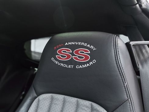 Used 2002 Chevrolet Camaro Z28 w/ SS Performance/Appearance Pkg image 32