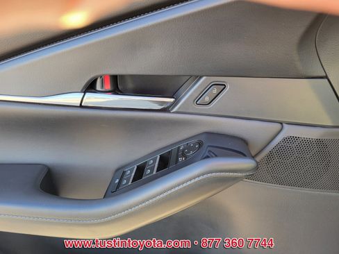 Used 2023 MAZDA CX-30 AWD 2.5 S w/ Preferred Package image 17