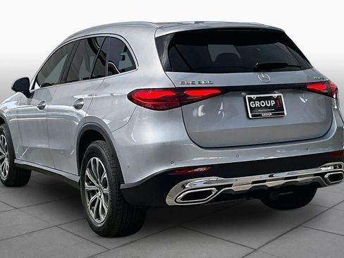 Used 2025 Mercedes-Benz GLC 300 4MATIC image 12