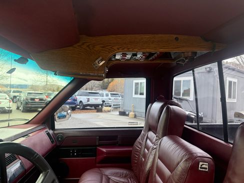 Used 1989 GMC Sierra 1500 4x4 Regular Cab image 11