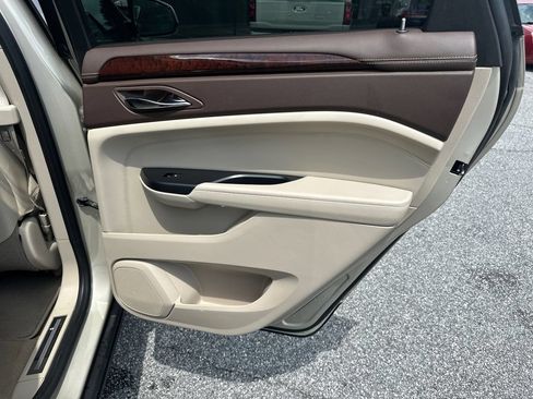 Used 2013 Cadillac SRX Performance w/ Driver Awareness Package AWD/4WD image 16
