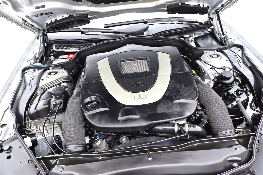 Used 2011 Mercedes-Benz SL 550 image 46
