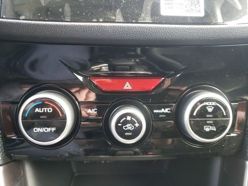 Used 2023 Subaru Forester Premium image 17