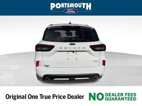 Used 2025 Ford Escape ST-Line Elite w/ Premium Technology Package image 32