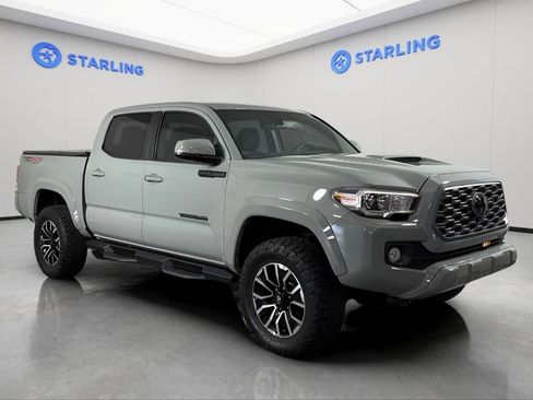 Used 2023 Toyota Tacoma TRD Sport w/ Advanced Technology Package AWD/4WD image 13