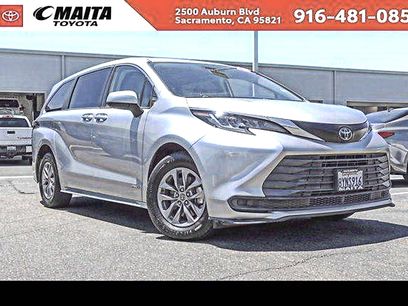 Used 2021 Toyota Sienna LE