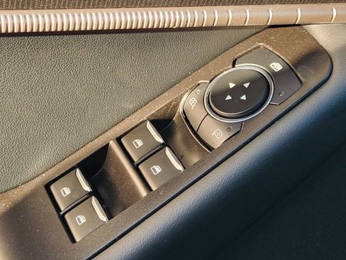 New 2026 Ford Explorer ST-Line w/ ST-Line Street Pack image 21