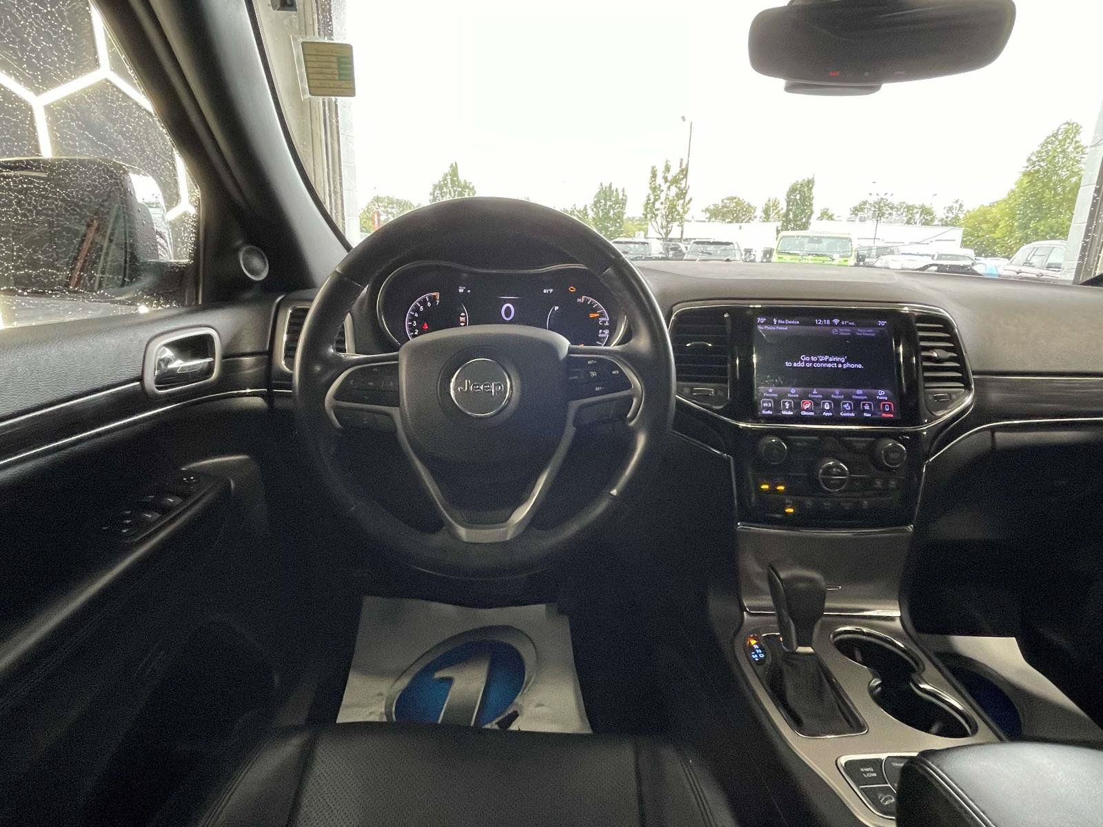 Used 2019 Jeep Grand Cherokee Limited w/ Luxury Group II AWD/4WD image 12
