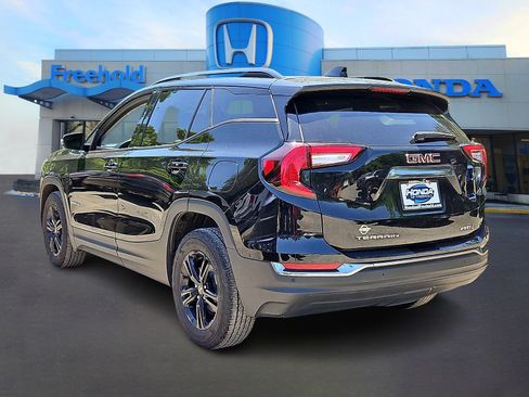 Used 2024 GMC Terrain AT4 AWD/4WD image 5