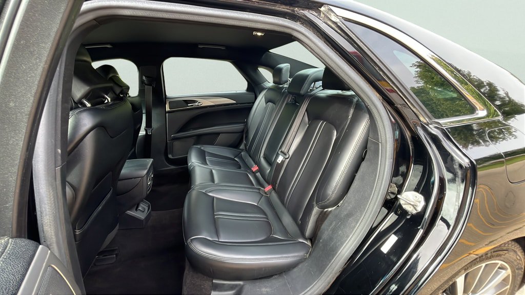 Used 2017 Lincoln MKZ Premiere FWD image 15