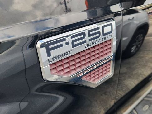 Used 2009 Ford F250 FX4 image 9