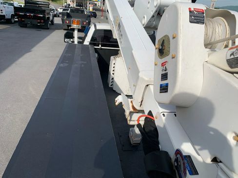 Used 2019 Ford F550 4x4 Regular Cab Super Duty image 26