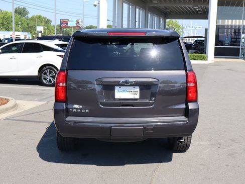 Used 2018 Chevrolet Tahoe LT w/ Luxury Package AWD/4WD image 9