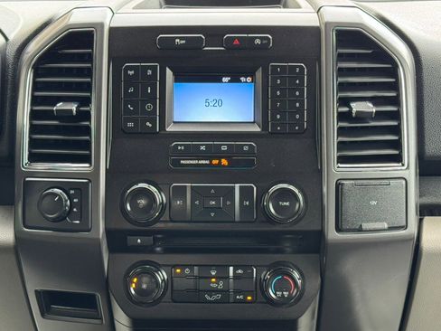 Used 2018 Ford F150 XLT image 21