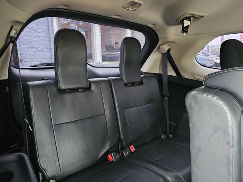 Used 2020 Mitsubishi Outlander LE image 13