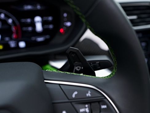 Used 2022 Lamborghini Urus image 69