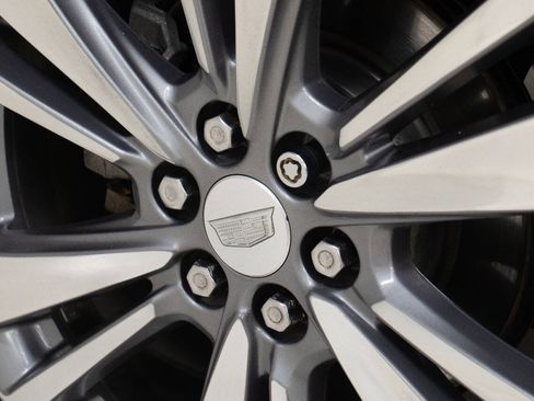 Used 2020 Cadillac XT6 Premium Luxury FWD image 72