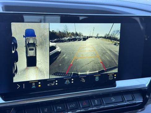 Used 2025 Chevrolet Silverado 2500 LT w/ All Star Edition image 11