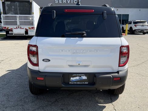 New 2026 Ford Bronco Sport Outer Banks w/ Outer Banks Tech Package+ AWD/4WD image 5