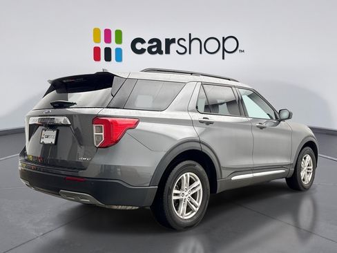Used 2023 Ford Explorer XLT w/ Equipment Group 202A AWD/4WD image 5