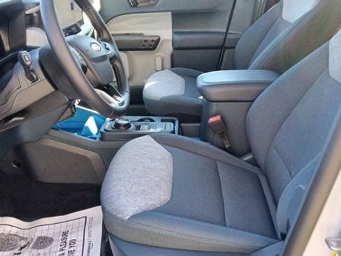 New 2025 Ford Maverick XLT w/ XLT Luxury Package image 15