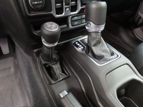 Used 2024 Jeep Wrangler High Altitude image 58