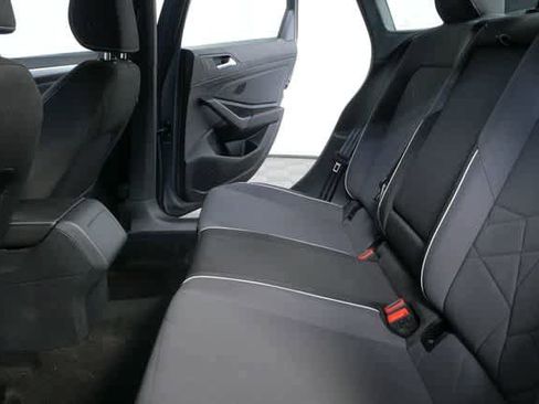 Certified 2025 Volkswagen Jetta Sport image 21
