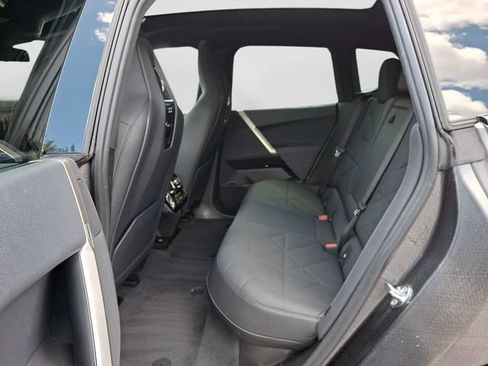 Used 2023 BMW iX xDrive50 AWD/4WD image 12