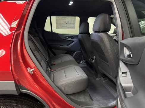 New 2026 Chevrolet Equinox LT w/ Safety and Technology Package AWD/4WD image 14
