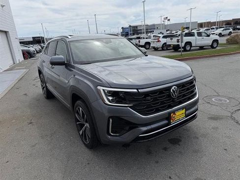 New 2025 Volkswagen Atlas Cross Sport SEL Premium R-Line image 8