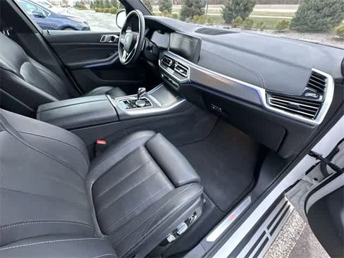 Used 2022 BMW X5 xDrive40i image 22