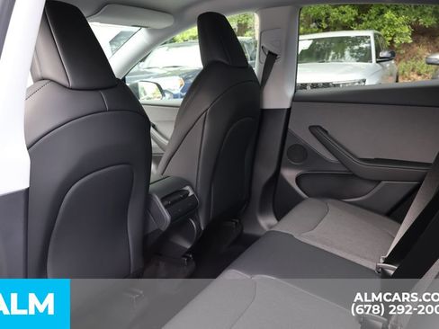 Used 2026 Tesla Model Y AWD image 16