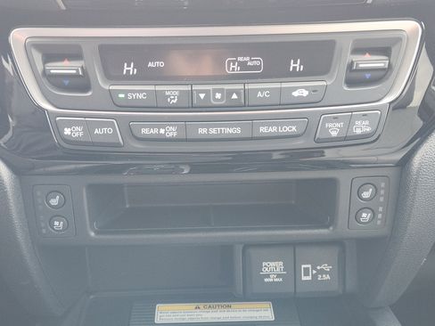 Certified 2023 Honda Passport Elite image 19