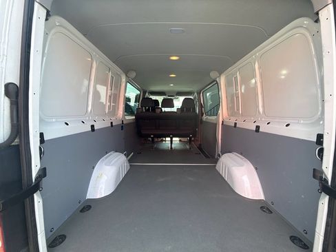 Used 2016 Mercedes-Benz Sprinter 2500 w/ Driver Efficiency Package image 27