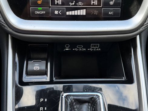 Used 2024 Subaru Outback Onyx Edition image 24