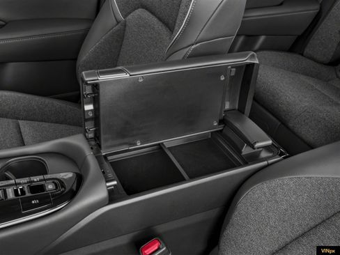 New 2026 Toyota Crown AWD/4WD image 12