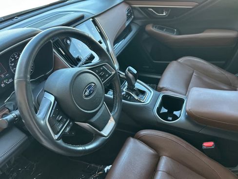 Used 2020 Subaru Outback Touring XT AWD/4WD image 9