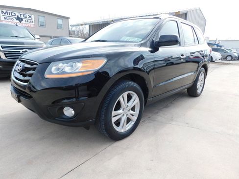 Used 2011 Hyundai Santa Fe Limited image 3