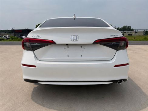 Used 2022 Honda Civic Sport image 7