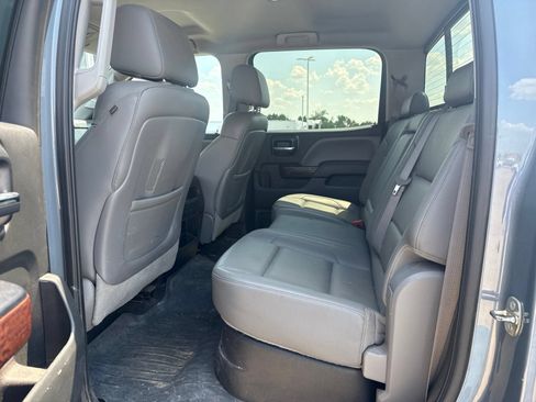Used 2015 GMC Sierra 1500 SLT w/ SLT Crew Cab Value Package AWD/4WD image 12