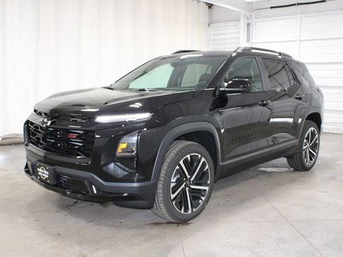 New 2026 Chevrolet Equinox RS w/ Convenience Package III AWD/4WD image 4